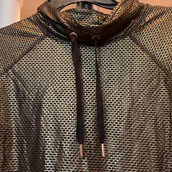 New DKNY SPORT SIZE SMALL - Picture 2 of 7